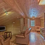펜션 Maentyrinne By Interhome