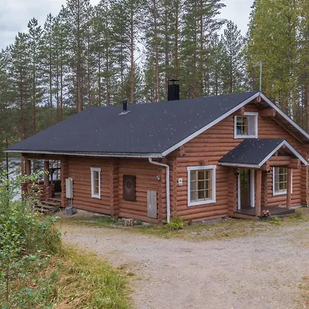 Casa vacanze Maentyrinne By Interhome Ruottila